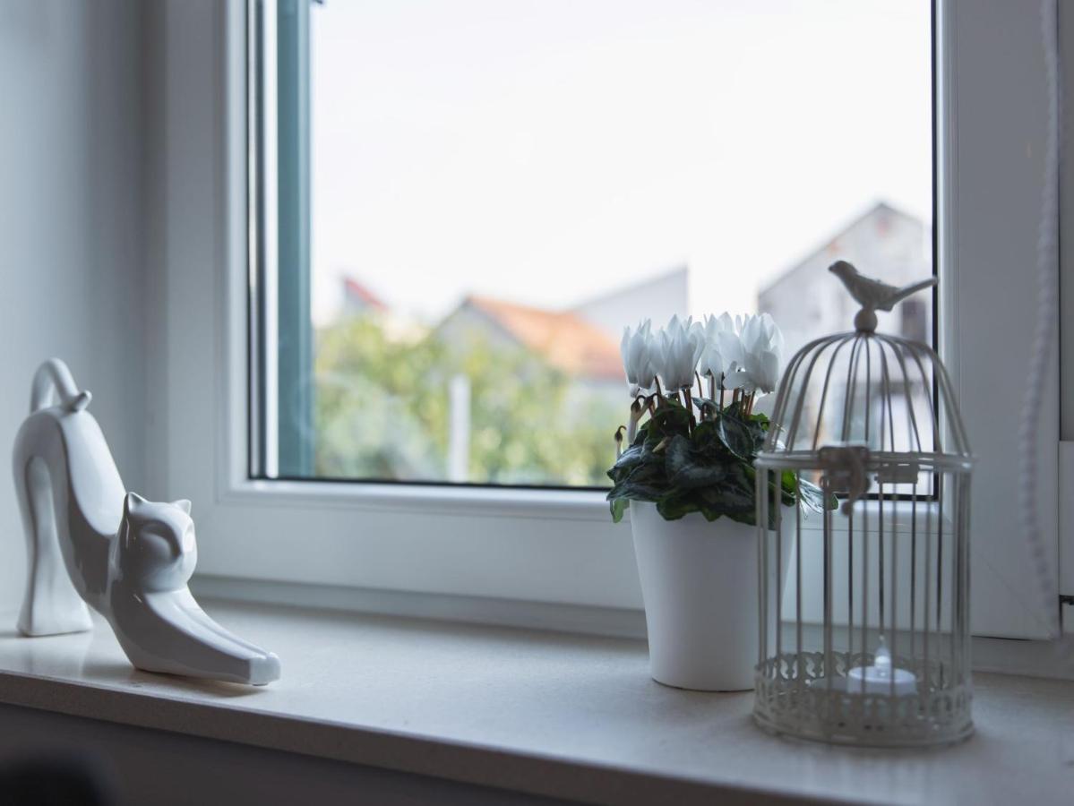 Apartment Fiora Kaštela エクステリア 写真