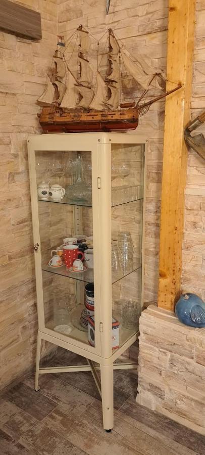 Apartment Fiora Kaštela エクステリア 写真
